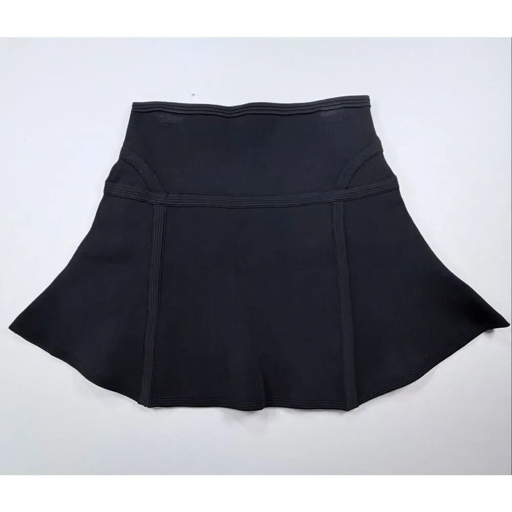 Diane Von Furstenberg Black Flote A-Line Flare Skater Mini Skirt Size Medium EUC